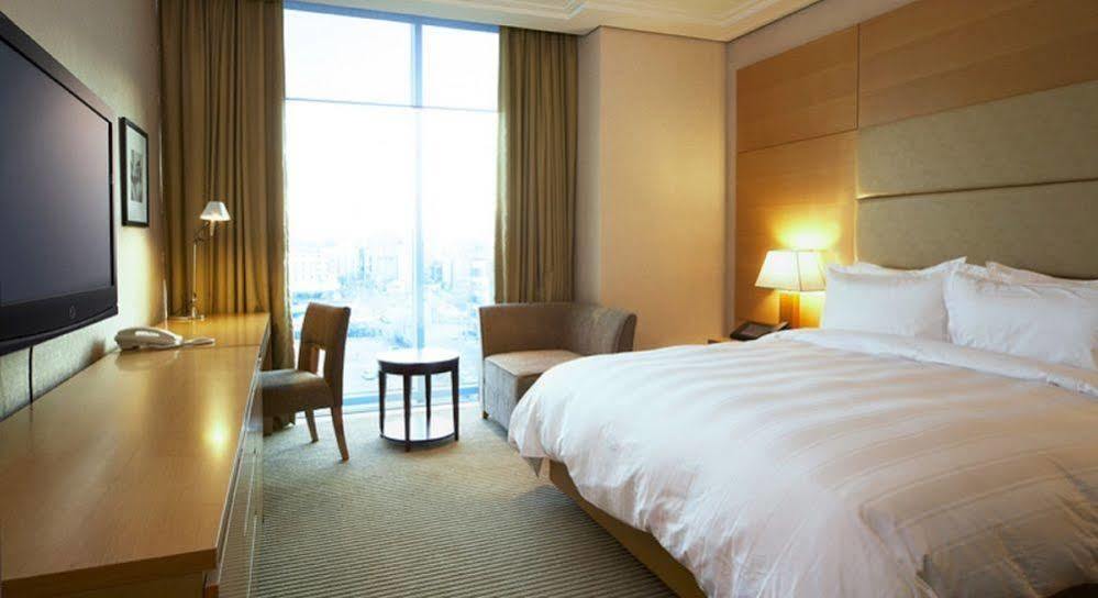 فندق Ramada Plaza By Wyndham Gwangju غوانغجو المظهر الخارجي الصورة
